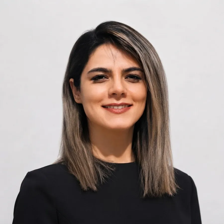 Zahra Mirzaei at work